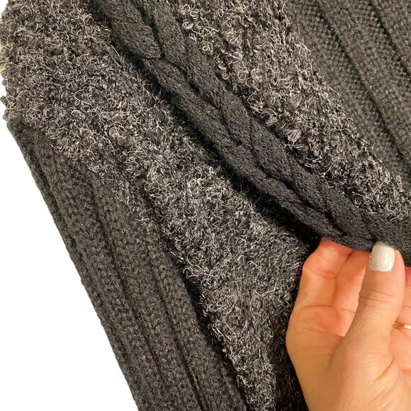 The Pyramid Collection Womens Black chunky Knit cardigan long sweater ruffle M - Picture 9 of 12